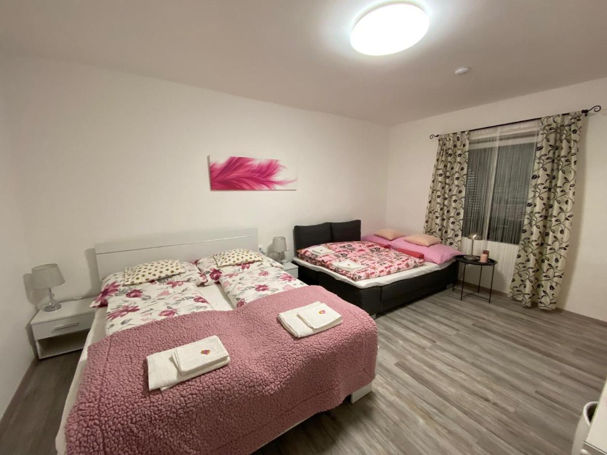 Do-Ti Apartmanhaz Балатонлеле Екстериор снимка