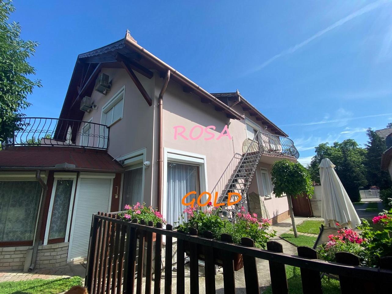 Do-Ti Apartmanhaz Балатонлеле Екстериор снимка